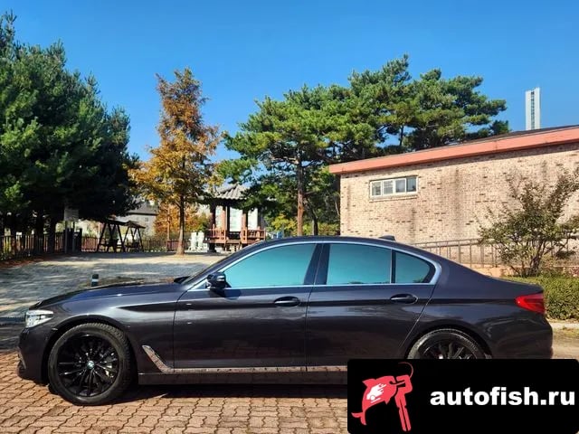 BMW 5-Series 5 Series (G30) 2019 года - вид 4