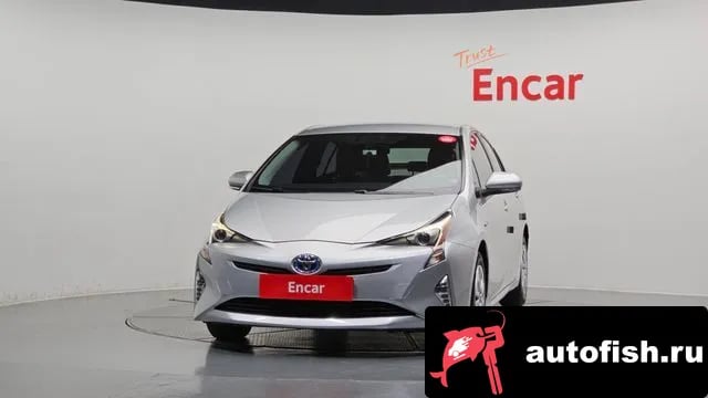 Toyota Prius Prius 4th Generation 2018 года - вид 3