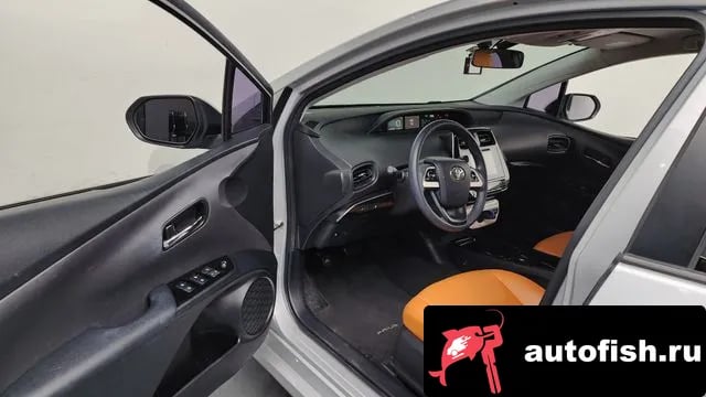 Toyota Prius Prius 4th Generation 2018 года - вид 10