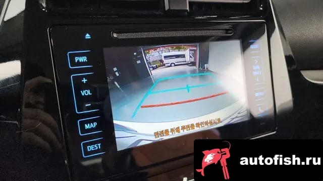 Toyota Prius Prius 4th Generation 2018 года - вид 15