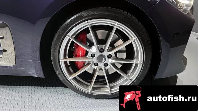 Kia Stinger Stinger 2019 года - похожие автомобили