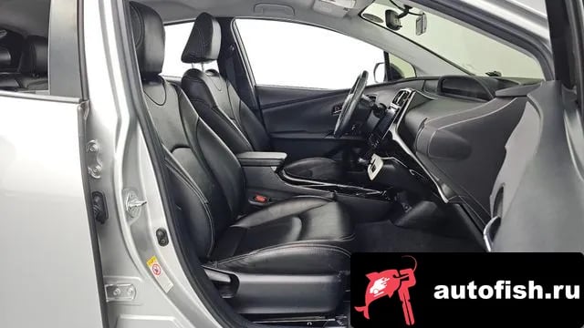 Toyota Prius Prius 4th Generation 2016 года - вид 10