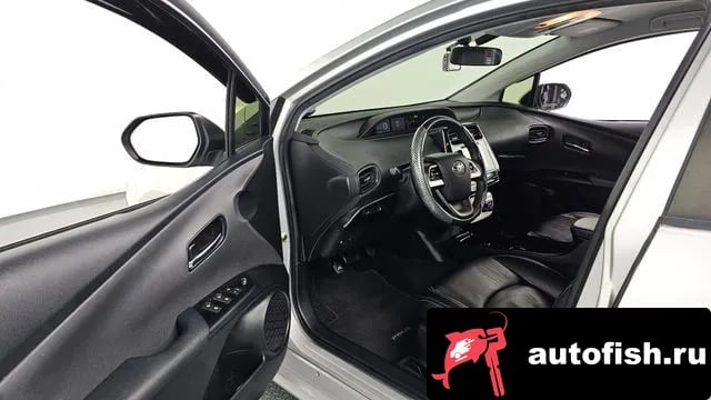 Toyota Prius Prius 4th Generation 2016 года - вид 11