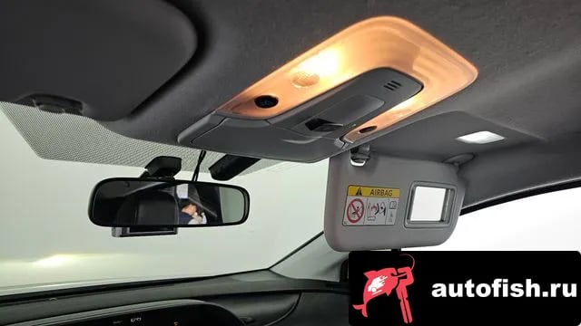 Toyota Prius Prius 4th Generation 2016 года - вид 16