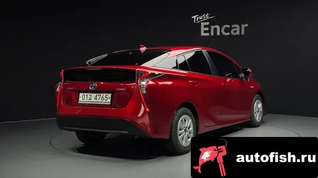 Toyota Prius Prius 4th Generation 2018 года - вид 2