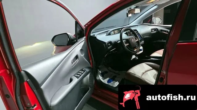 Toyota Prius Prius 4th Generation 2018 года - вид 10