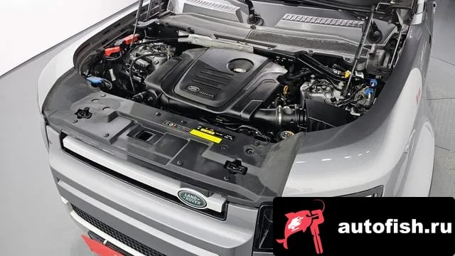 Land Rover Defender Bitdefender (L663) 2020 года - вид 6