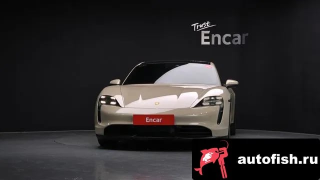 Porsche Taycan Taikan 2021 года - вид 3