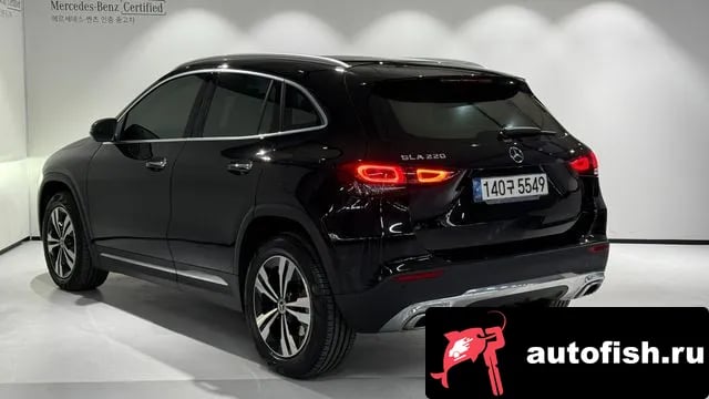 Mercedes-Benz GLA-Class GLA - Class H247 2021 года - вид 6