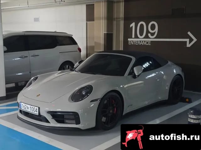 Porsche 911 911 (992) 2023 года - вид 2