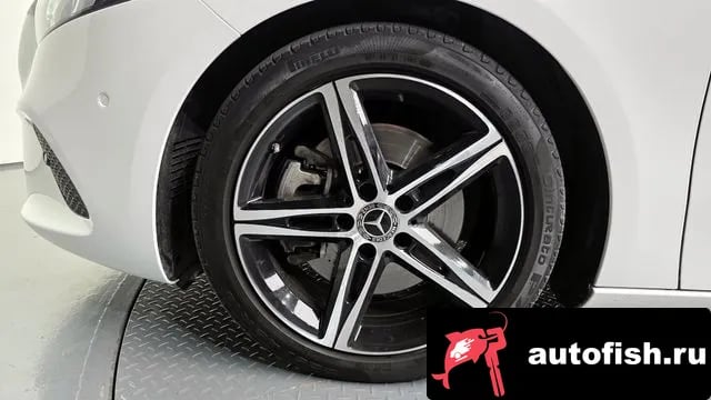 Mercedes-Benz A-Class A-Class W177 2020 года - вид 5