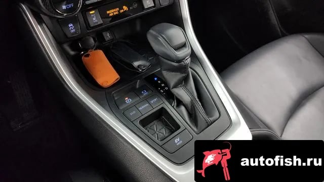 Toyota RAV4 RAV4 5th Generation 2019 года - вид 9