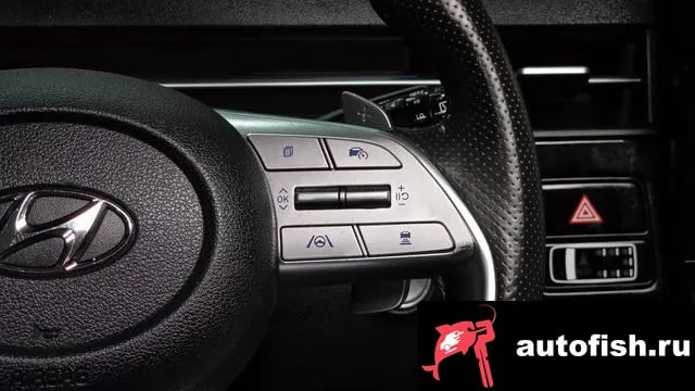 Hyundai Staria Staria 2021 года - похожие автомобили