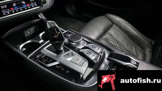 BMW 7-Series 7 Series (G11) 2018 года - похожие автомобили