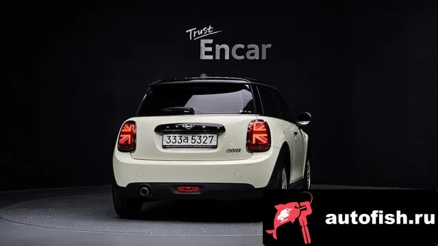 Mini Cooper Cooper 2020 года - вид 4