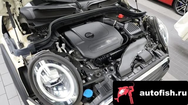 Mini Cooper Cooper 2020 года - вид 6