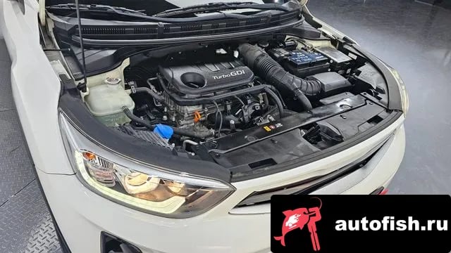 Kia Stonic Stony 2018 года - вид 6