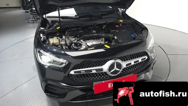 Mercedes-Benz GLA-Class GLA - Class H247 2020 года - вид 6