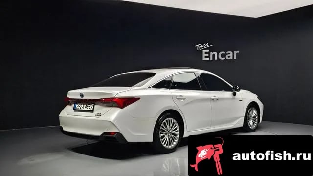 Toyota Avalon Avalon 5th Generation 2018 года - вид 2