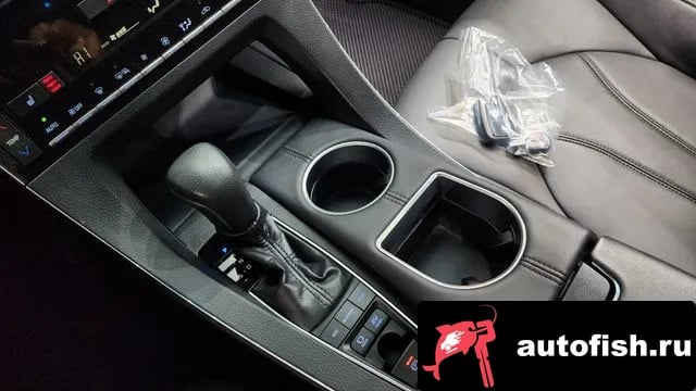 Toyota Avalon Avalon 5th Generation 2018 года - вид 9