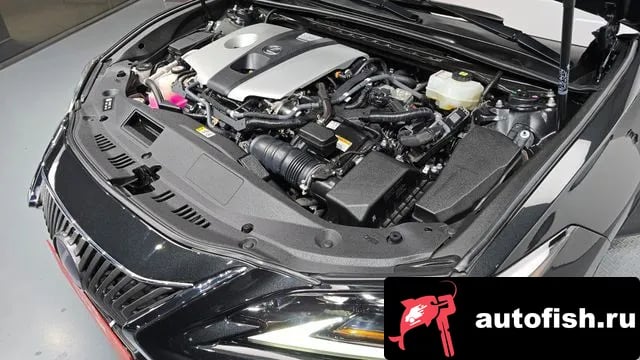 Lexus ES ES300h 7th generation 2020 года - вид 6