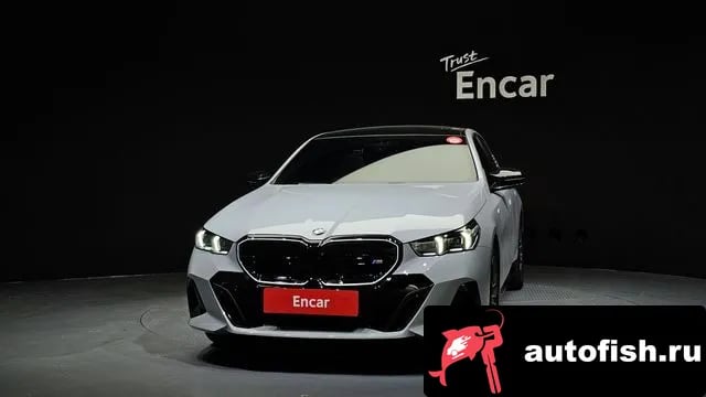BMW 5-Series 5 Series (G60) 2025 года - вид 3