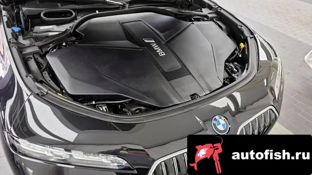BMW i7 i7 (G70) 2023 года - похожие автомобили