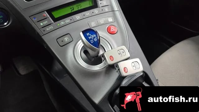 Toyota Prius Prius 2014 года - вид 9