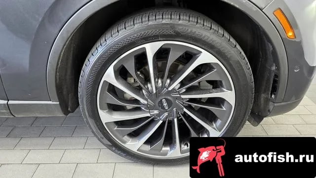 Lincoln Aviator Aviator 2nd generation 2020 года - вид 5