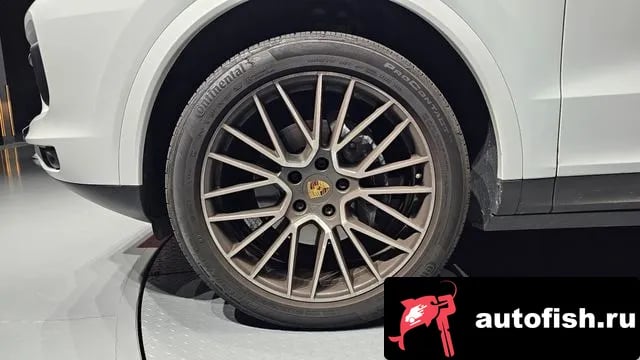 Porsche Cayenne Cayenne (PO536) 2020 года - вид 5