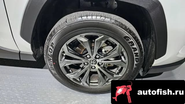 Toyota RAV4 RAV4 5th Generation 2024 года - вид 5