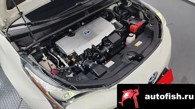 Toyota Prius Prius 4th Generation 2016 года - вид 6