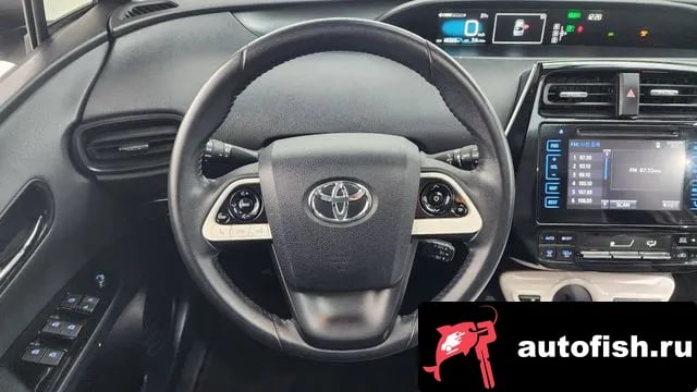 Toyota Prius Prius 4th Generation 2016 года - вид 13