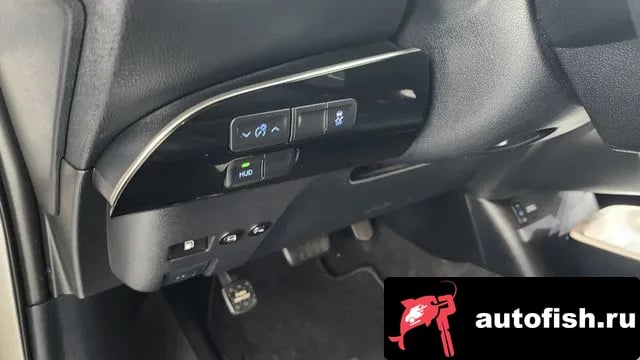 Toyota Prius Prius 4th Generation 2016 года - вид 14