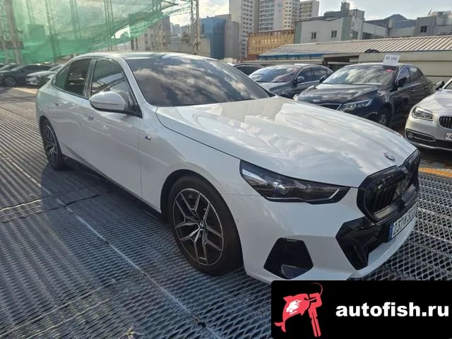 BMW 5-Series 5 Series (G60) 2024 года - вид 2