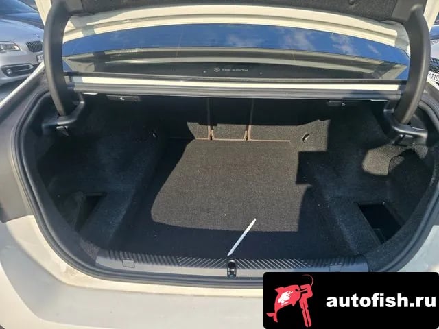 BMW 5-Series 5 Series (G60) 2024 года - вид 5