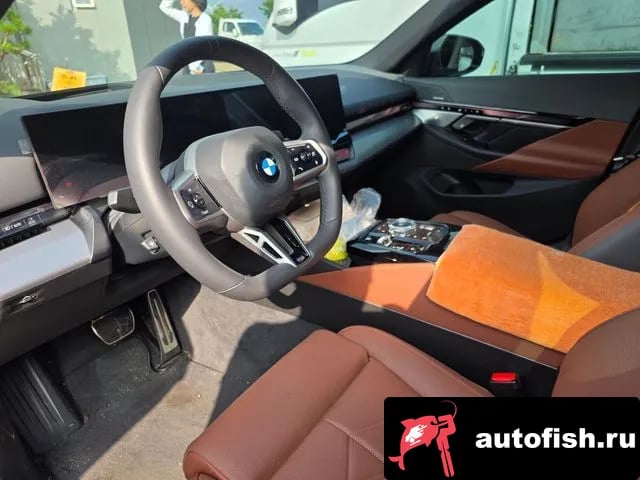 BMW 5-Series 5 Series (G60) 2025 года - вид 7