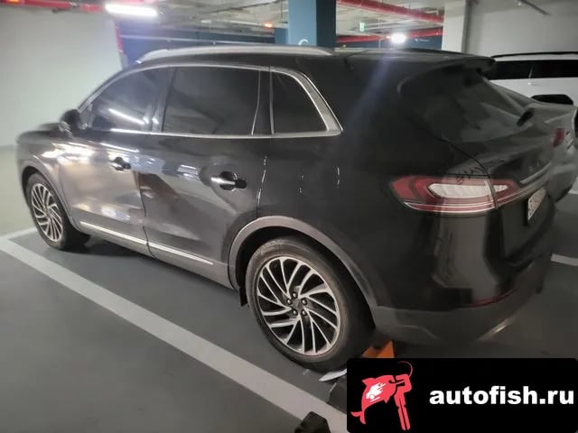 Lincoln Nautilus Nautilus First generation 2019 года - вид 2