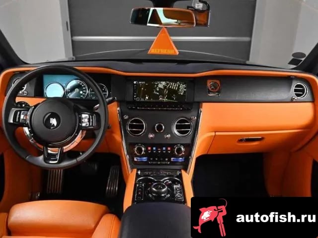 Rolls-Royce Cullinan Cullinan 2020 года - похожие автомобили