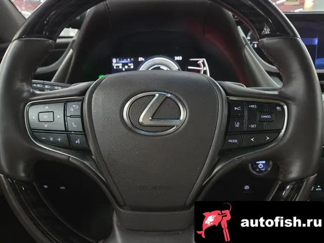 Lexus ES ES300h 7th generation 2020 года - вид 3
