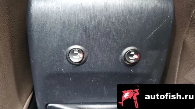 Toyota Prius Prius V 2016 года - вид 18