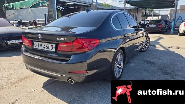 BMW 5-Series 5 Series (G30) 2019 года - вид 2