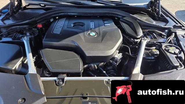 BMW 5-Series 5 Series (G30) 2019 года - вид 6