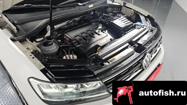 Volkswagen Tiguan Tiguan second Generation 2019 года - вид 6