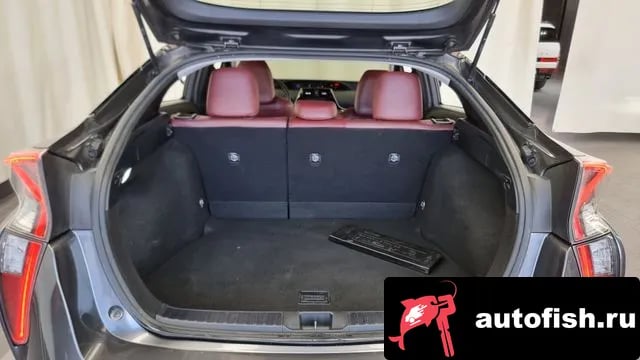 Toyota Prius Prius 4th Generation 2016 года - вид 20