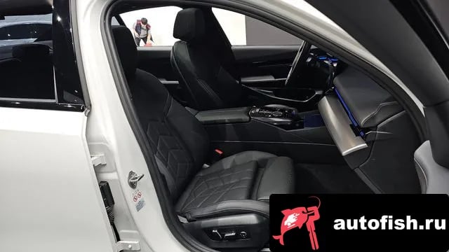 BMW 5-Series 5 Series (G60) 2024 года - вид 10