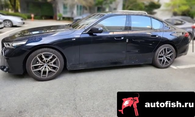 BMW 5-Series 5 Series (G60) 2025 года - вид 2