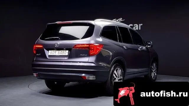 Honda Pilot Pilot 3rd generation 2018 года - вид 2