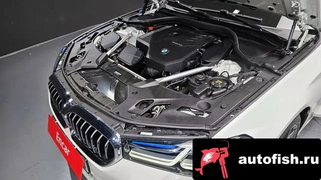 BMW 5-Series 5 Series (G30) 2023 года - вид 6