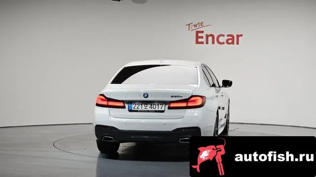 BMW 5-Series 5 Series (G30) 2022 года - вид 3